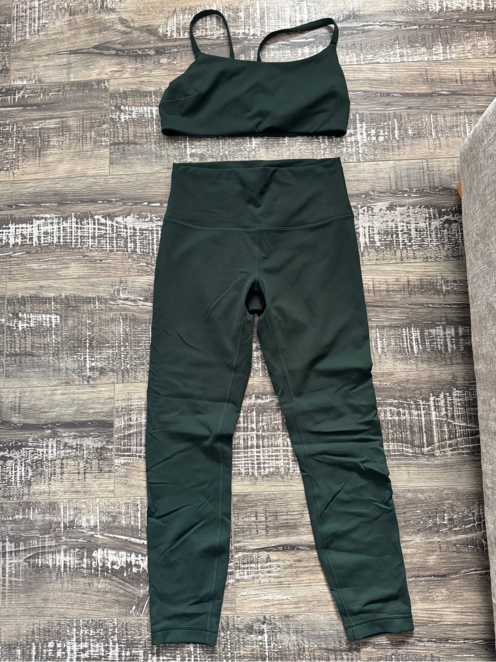 Lululemon wunder train set